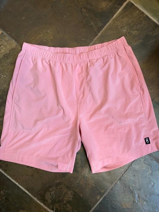 RHONE Other - Rhone Essentials training shorts men’s size Medium 7” inseam-light pink